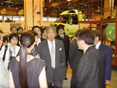 Governor Ishihara receiving a briefing on the plant during the inspection