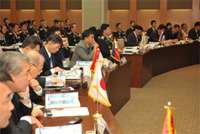 本会議の様子